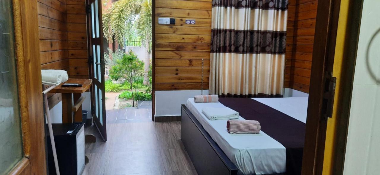 Elegant Green Beach Resort Trincomalee Exterior photo